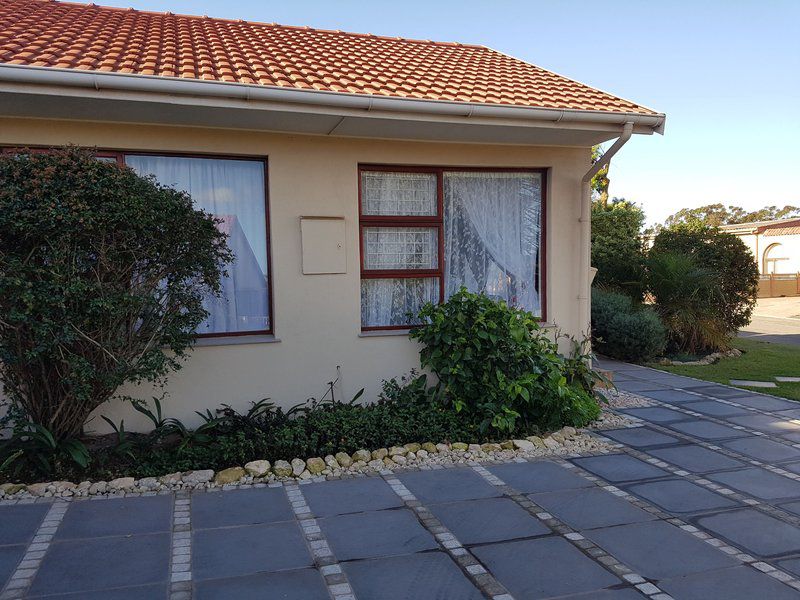 Apollo Airbandb Vredenburg Western Cape South Africa House, Building, Architecture, Palm Tree, Plant, Nature, Wood