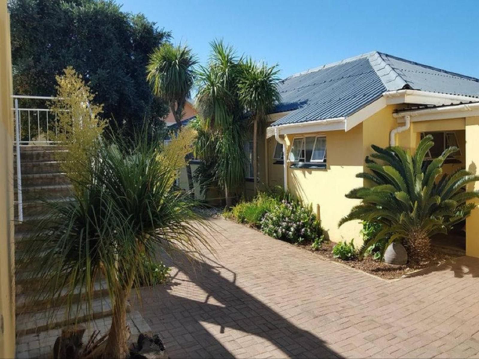 Aquarius Bed And Breakfast Central Jeffreys Bay Jeffreys Bay Eastern Cape South Africa House, Building, Architecture, Palm Tree, Plant, Nature, Wood