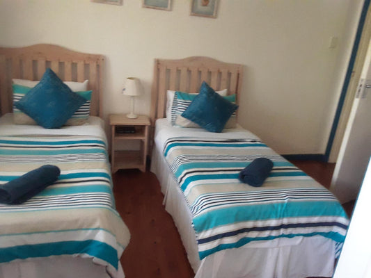 Twin Single @ Aquarius Bed And Breakfast