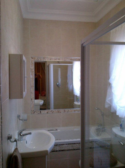 Stunning Uvongo Main Beach Penthouses Uvongo Beach Margate Kwazulu Natal South Africa Unsaturated, Bathroom