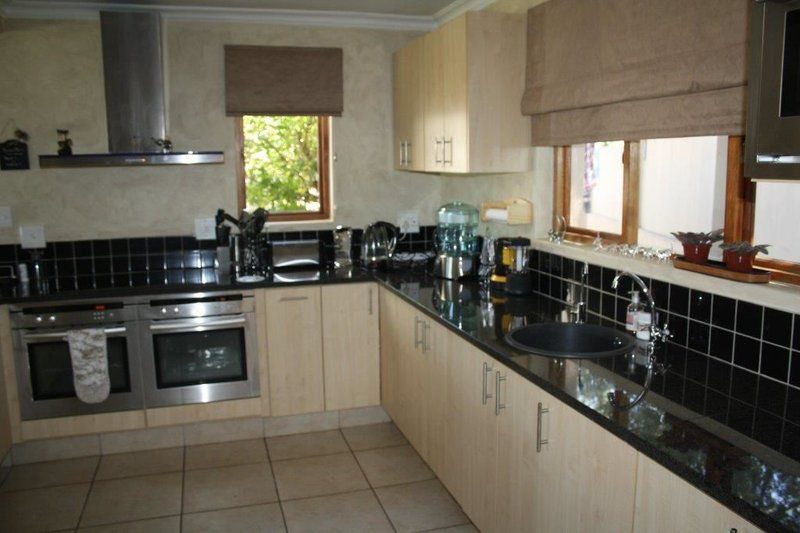 Aqua View 27 Guesthouse Deneysville Deneysville Gauteng South Africa Kitchen