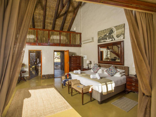 Family Luxury Cottage 4 Sleeper @ Aquila Private Game Reserve