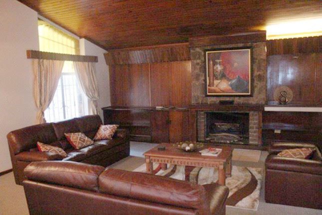 Arrivee Adieu Guest House Waterkloof Ridge Pretoria Tshwane Gauteng South Africa Living Room