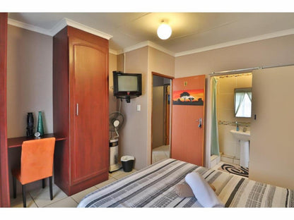 Comfort Room @ Asante Sana Amanzimtoti Guesthouse