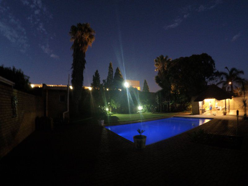 Atherstone Guesthouse Vanderbijlpark Gauteng South Africa Palm Tree, Plant, Nature, Wood, Swimming Pool