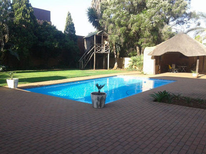 Atherstone Guesthouse Vanderbijlpark Gauteng South Africa Palm Tree, Plant, Nature, Wood, Garden, Swimming Pool