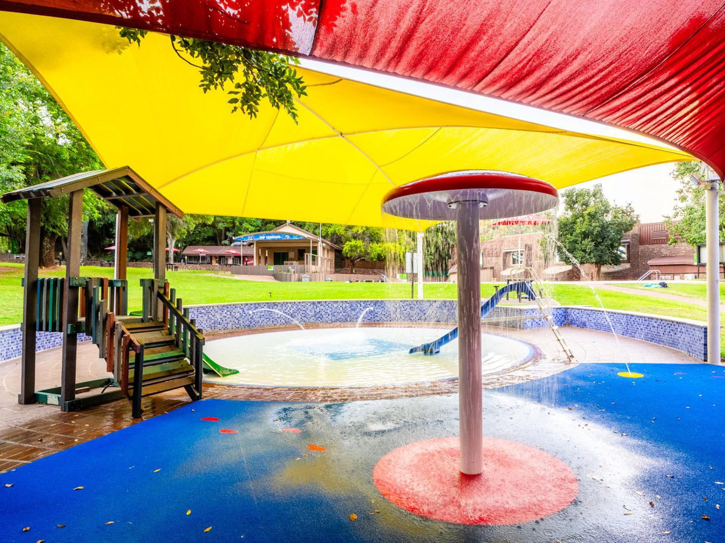 Atkv Klein-Kariba, Swimming Pool