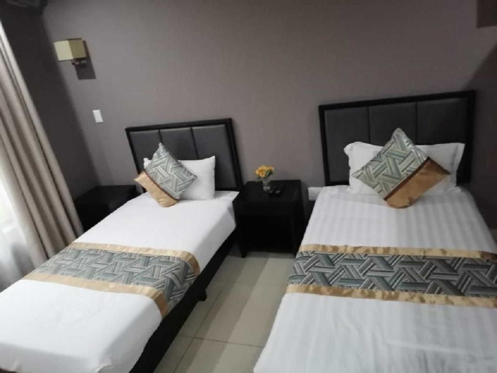 Atlantic Pearl Guest House Rivonia, Double Room, Bedroom