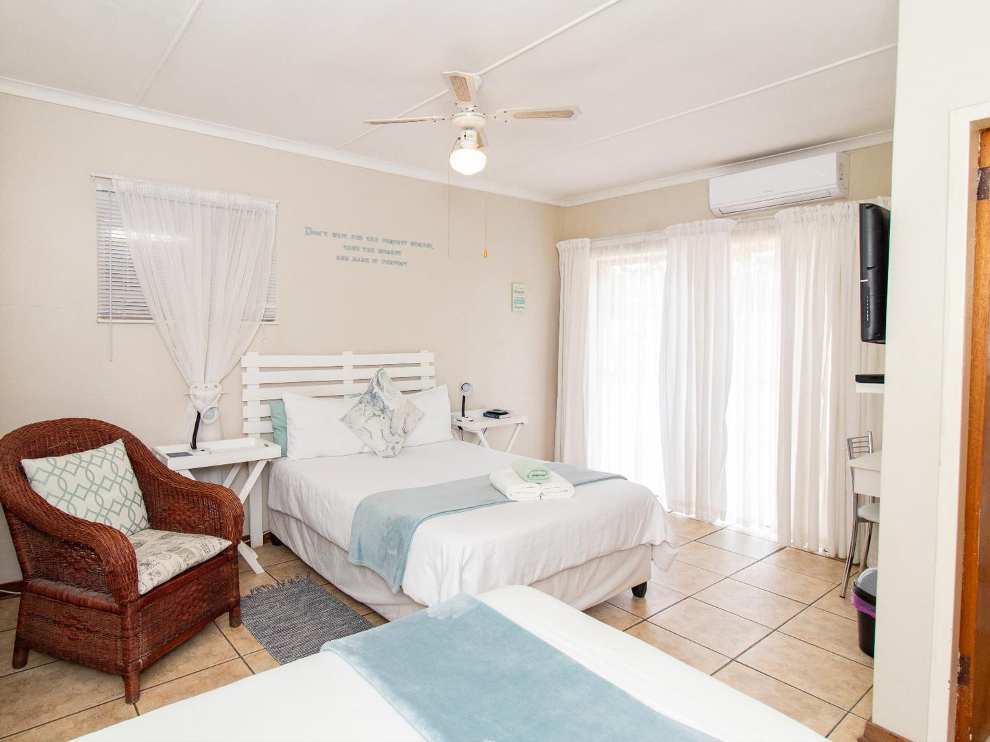 No 17 Guest House Fichardt Park Bloemfontein Free State South Africa Bedroom