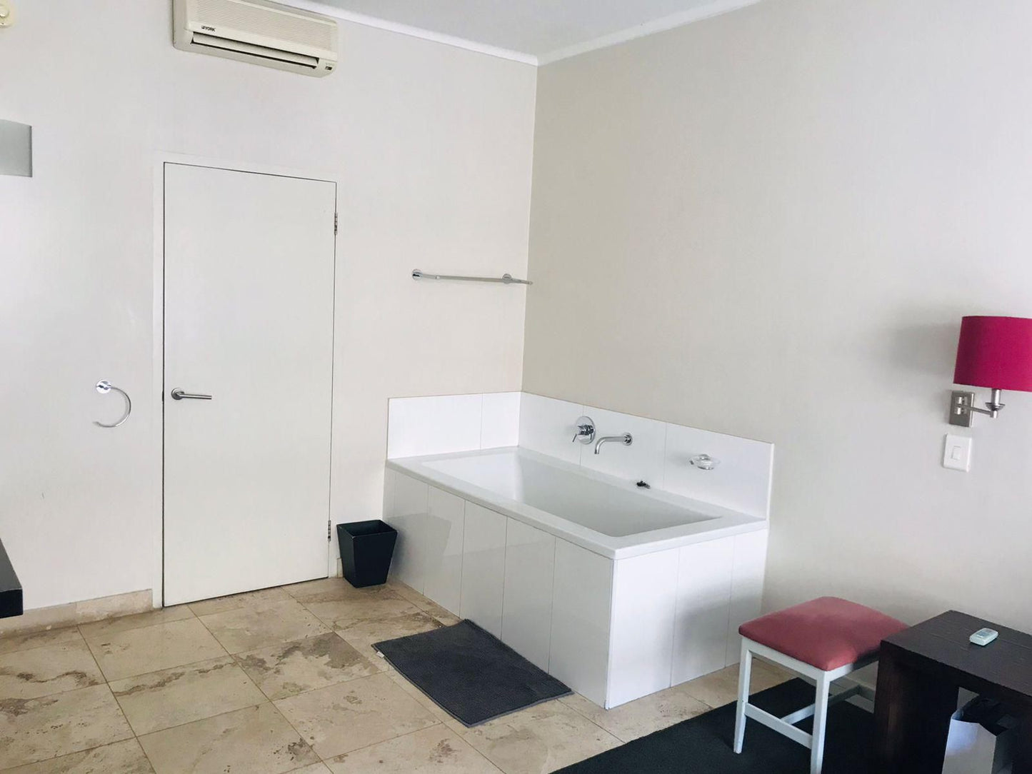 Avenue One Apartments Cape Town City Centre Cape Town Western Cape South Africa Unsaturated, Bathroom