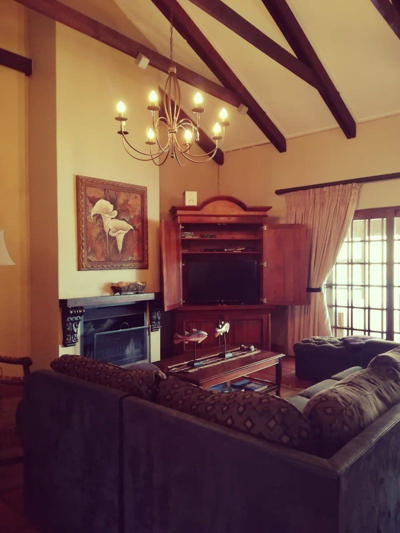 Aviemore Lodge Dullstroom Mpumalanga South Africa Living Room