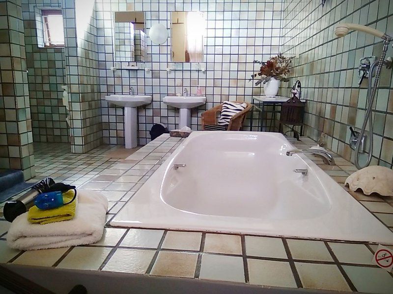 Avondrust Guest House Saldanha Western Cape South Africa Unsaturated, Bathroom