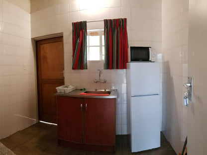 Backpacker Room with communal Bathroom @ Awelani Lodge