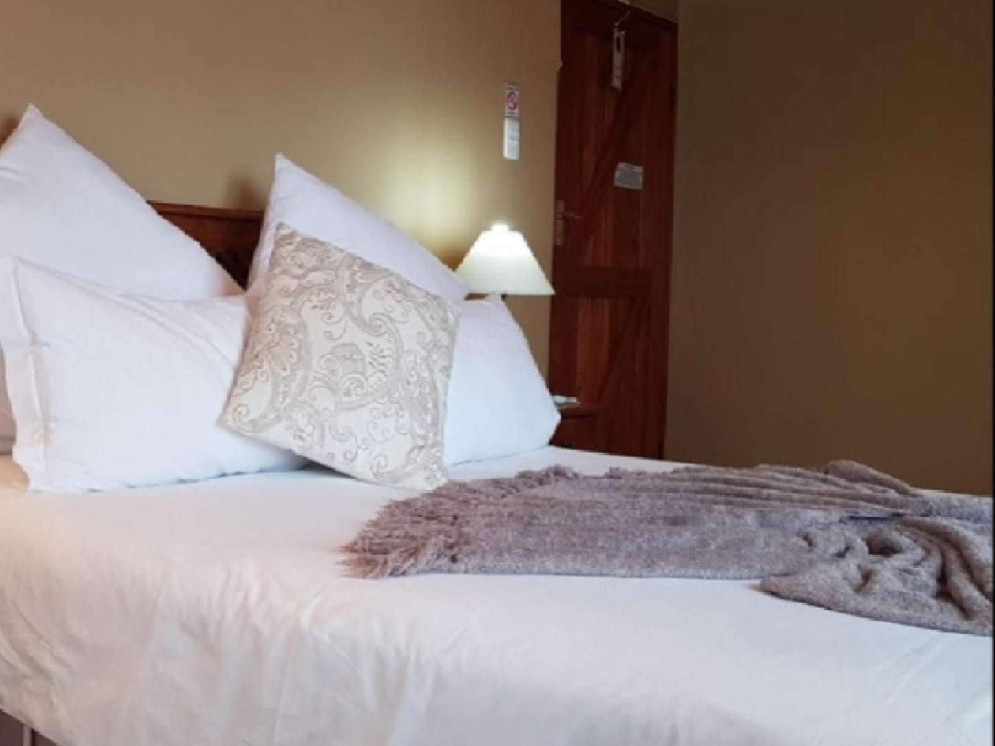 A White House Guest House Grahamstown Eastern Cape South Africa Bedroom