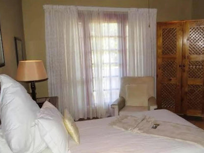 Single Room 8 - Double Bed @ A White House Guest House