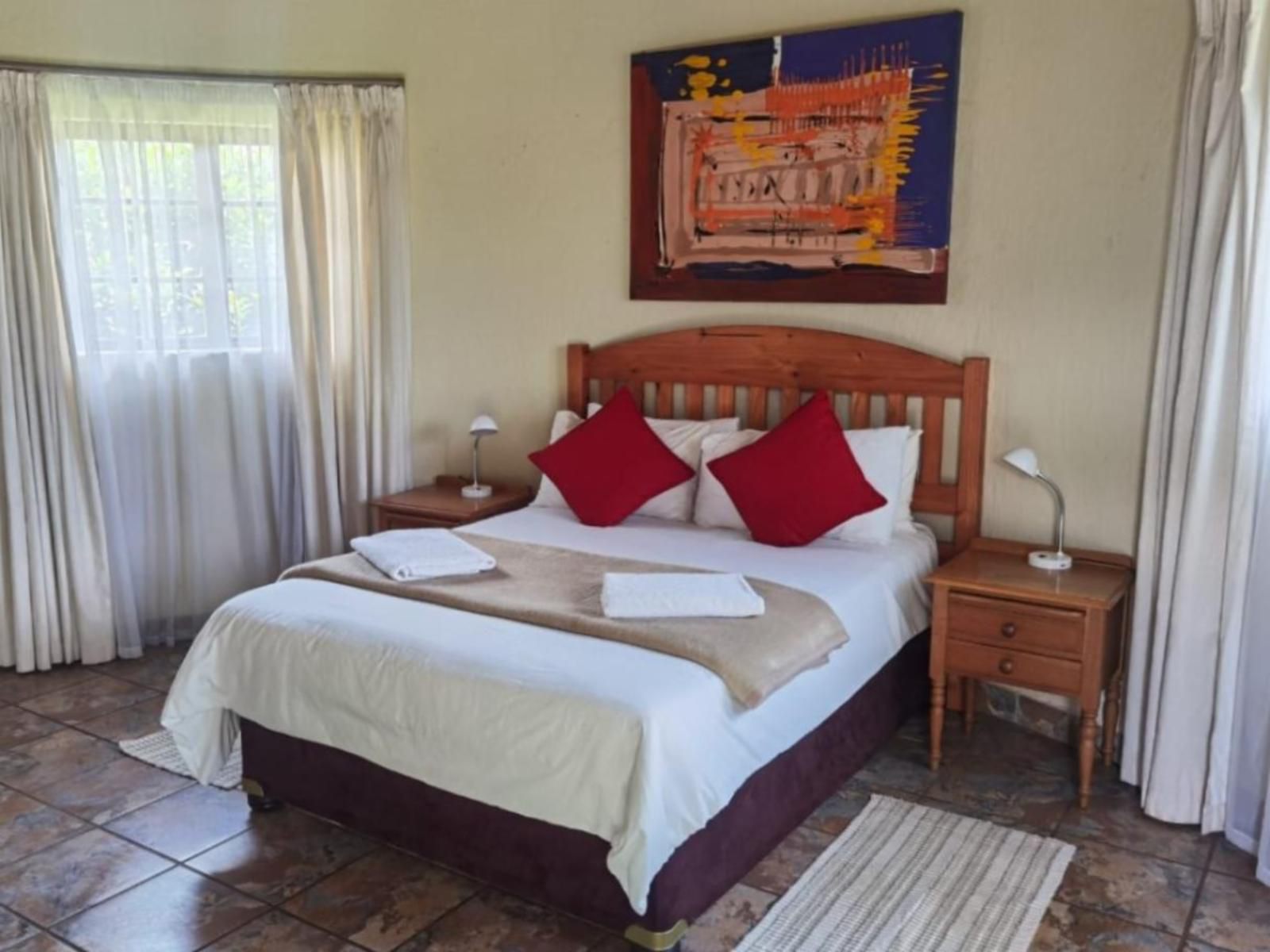 Backpackers Connection, Double Room En-suite bathroom, Bedroom