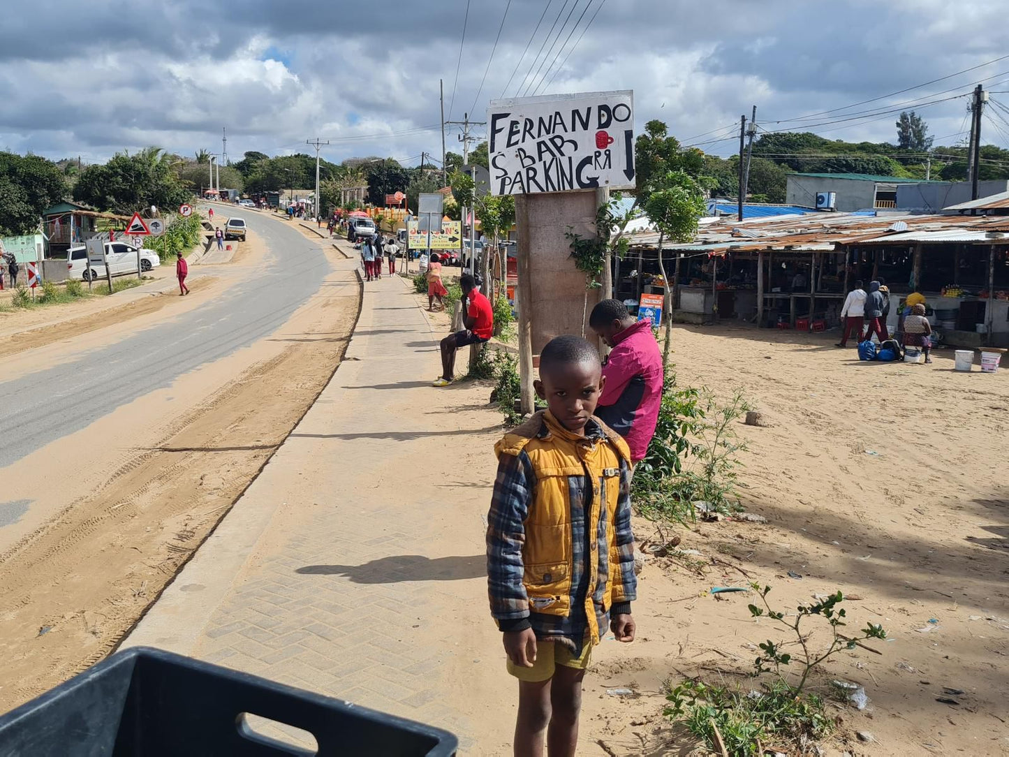 Baleia Vista Seaview Homes, Face, Person, One Face, Beach, Nature, Sand, Palm Tree, Plant, Wood, Sign, Frontal Face, Child, Eyes Open