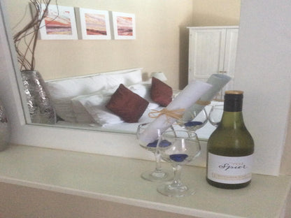 Baleia Guest Lodge Hermanus Western Cape South Africa Bottle, Drinking Accessoire, Drink, Wine, Wine Glass, Glass, Food