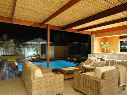 Bamboo Guest House, Swimming Pool