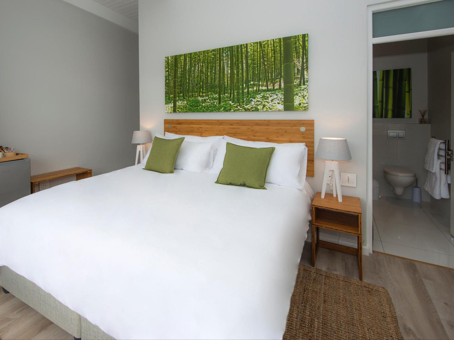 Bamboo Guest House, Superior First Floor King/Twin Room, Bedroom