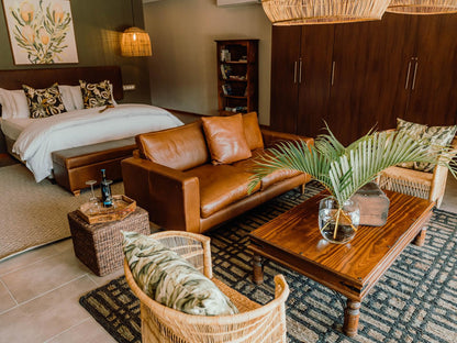 Luxury Double Room @ Bambuu Lakeside Lodge