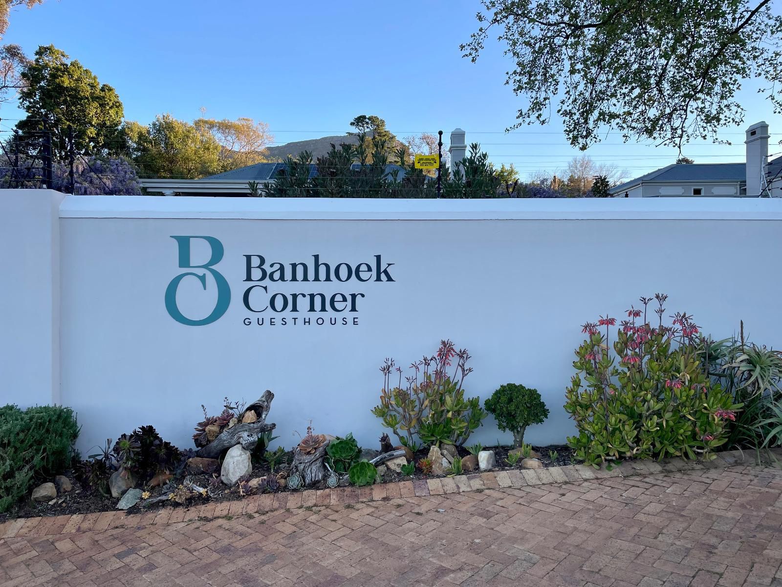 Banhoek Corner Guesthouse, Sign