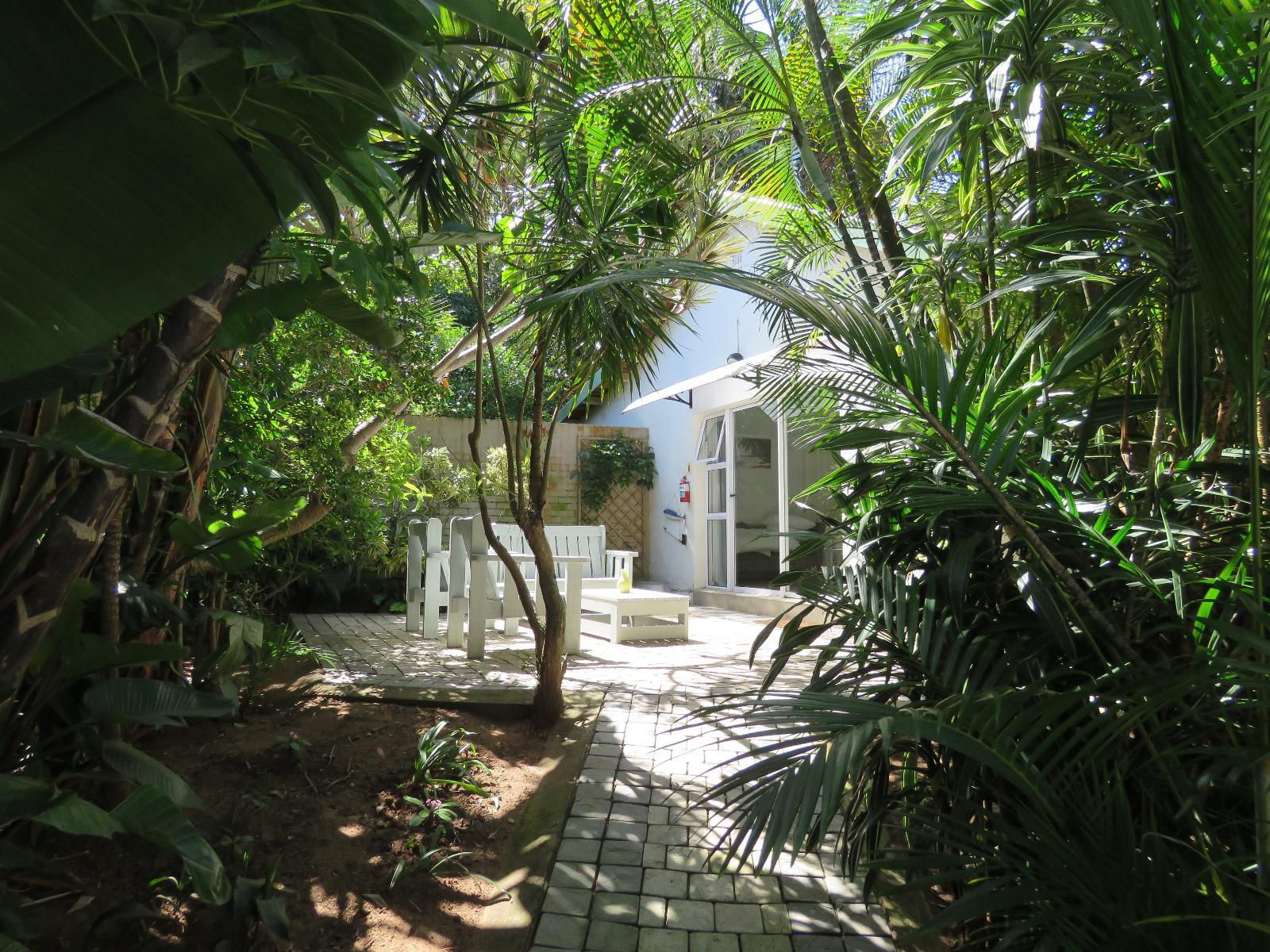 Bare Feet Retreat Bandb Freeland Park Scottburgh Kwazulu Natal South Africa House, Building, Architecture, Palm Tree, Plant, Nature, Wood, Garden