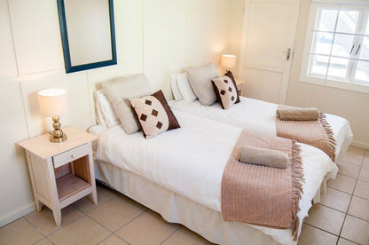 Barefoot Lodge Mossel Bay Linkside Mossel Bay Mossel Bay Western Cape South Africa Bedroom