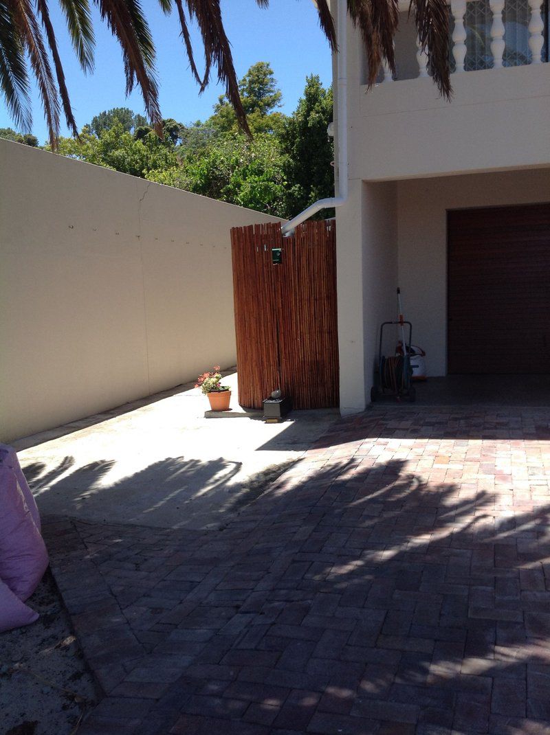 Barlinka Lane Flatlet Self Catering Helena Heights Somerset West Western Cape South Africa Palm Tree, Plant, Nature, Wood, Garden, Swimming Pool
