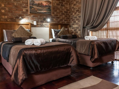 Bastille De Blignaut B&B, The Hunters Room, Bedroom