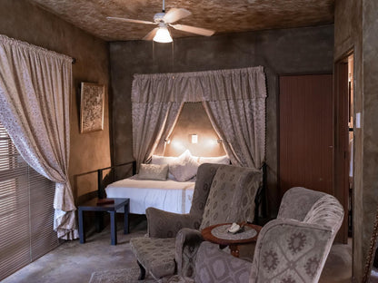 Bastille De Blignaut B&B, The Hunters Room, Bedroom