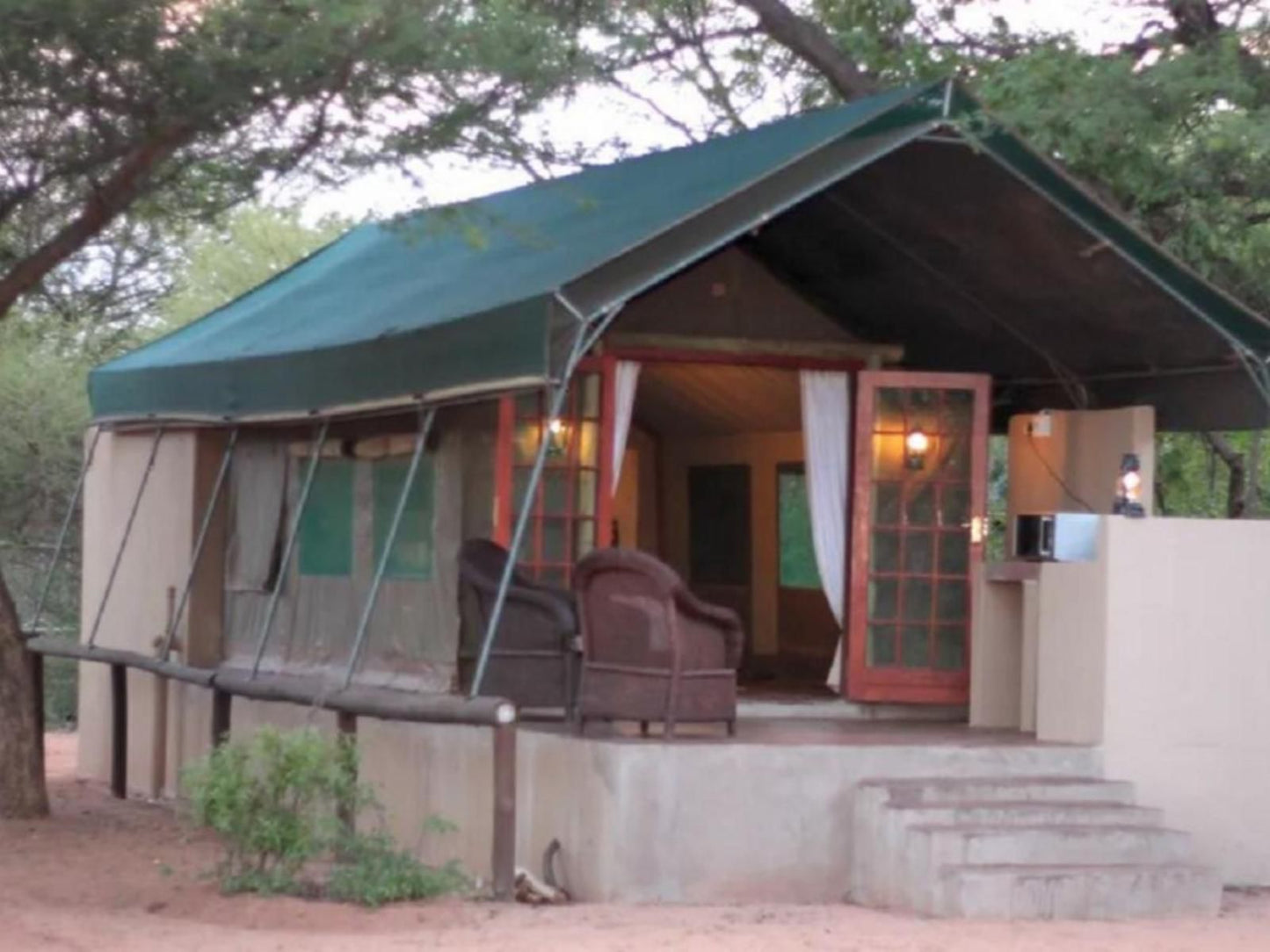 Bateleur Tented Safari Lodge And Bush Spa, Hemmingway Standard Luxury Tent