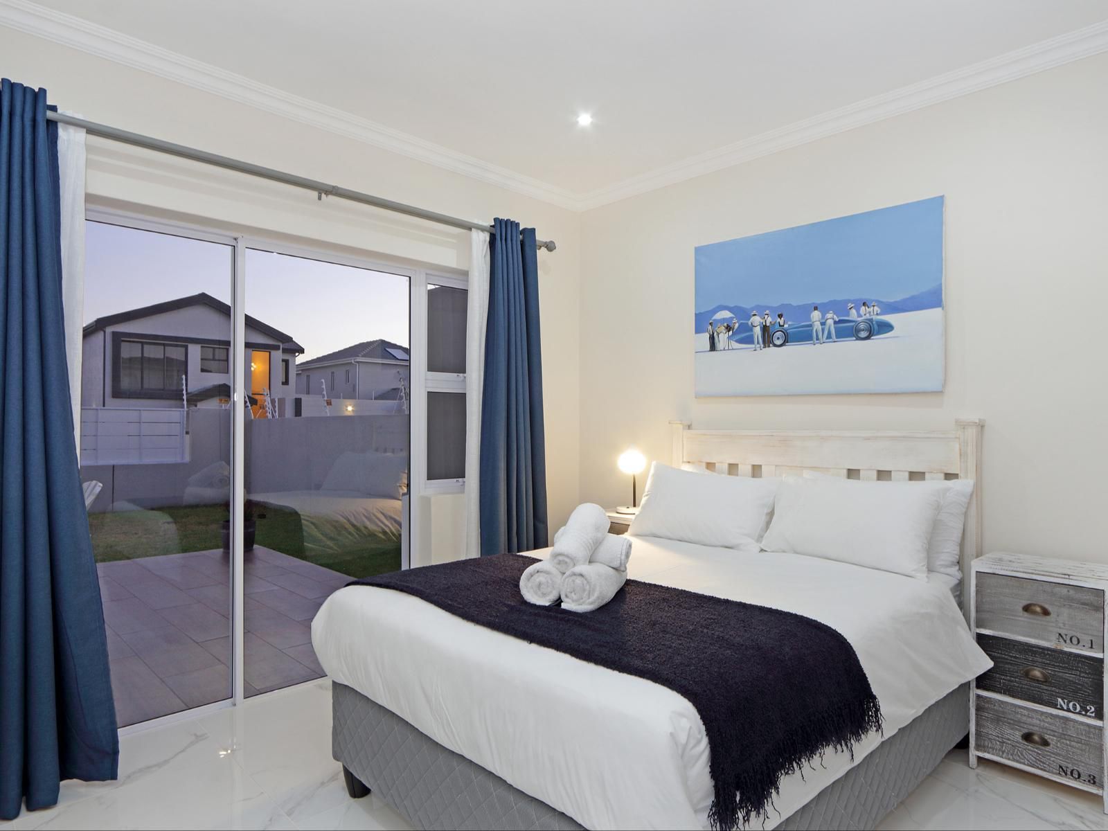 Bayford House By Hostagents Parklands Blouberg Western Cape South Africa Bedroom