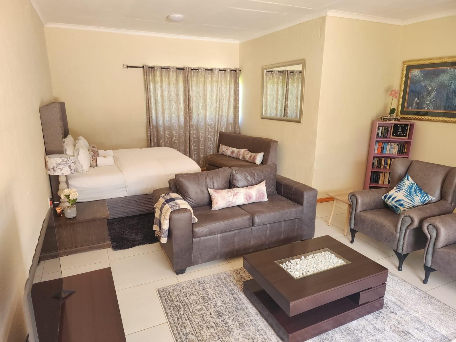 Be Our Guest On 2Nd Bredell Johannesburg Gauteng South Africa Living Room