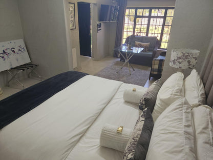 Be Our Guest On 2Nd Bredell Johannesburg Gauteng South Africa Unsaturated, Bedroom