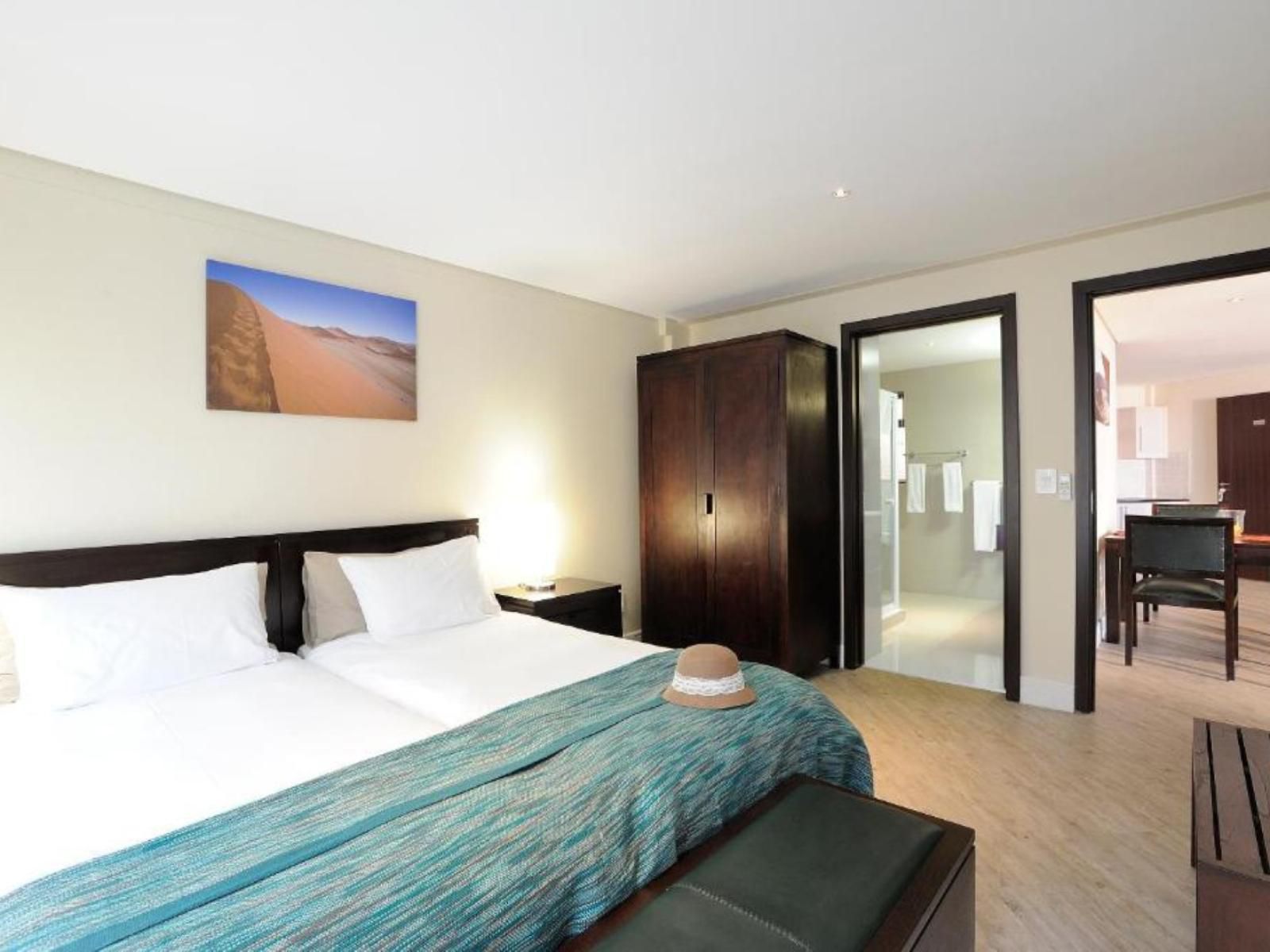 Beach Hotel Swakopmund, Standard Family Rooms, Bedroom