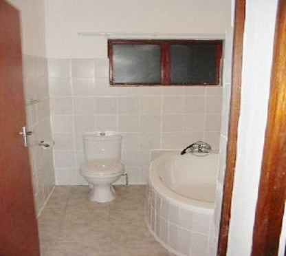 Beach Cove Hibberdene Kwazulu Natal South Africa Bathroom