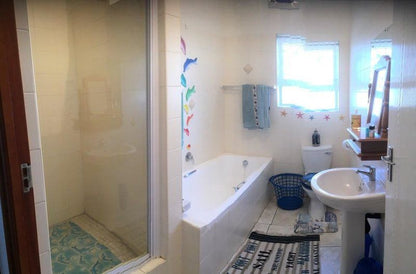 Beach Gypsy The Deck Wavescrest Jeffreys Bay Jeffreys Bay Eastern Cape South Africa Bathroom