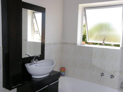 Beach Style Holiday Apartment Bloubergrant Blouberg Western Cape South Africa Unsaturated, Bathroom