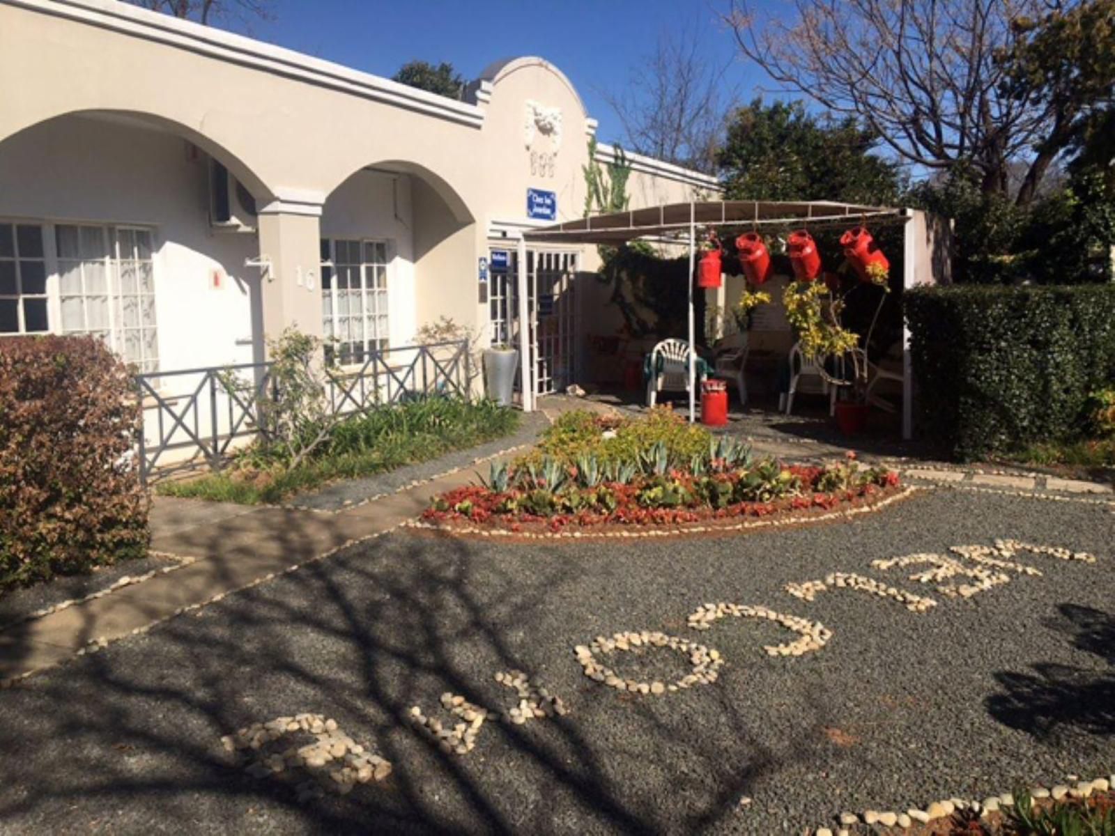 Bandb Bloem Universitas Bloemfontein Free State South Africa House, Building, Architecture