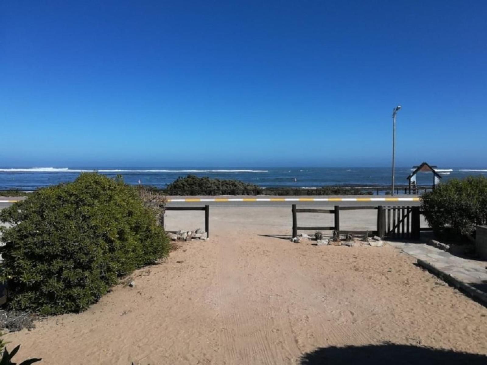 Bedrock Lodge, Beach, Nature, Sand, Framing