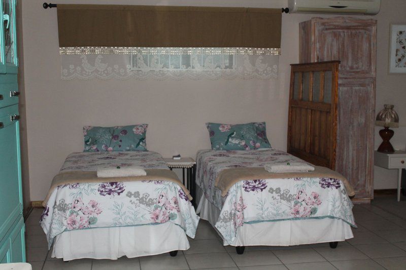 Bee My Guest Bethulie Free State South Africa Bedroom