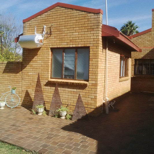 Bellaritz Bandb Bothaville Free State South Africa House, Building, Architecture, Brick Texture, Texture