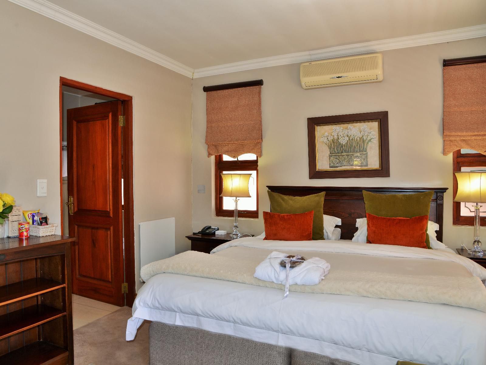 Bellgrove Guest House Sandton, Deluxe Twin, Bedroom