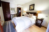 Self-Catering Suite with Balcony @ Bellgrove Guest House