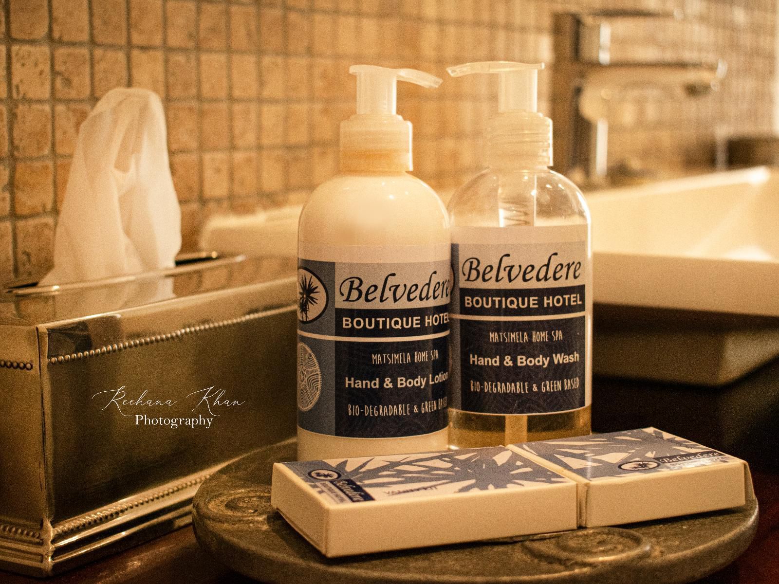 Belvedere Boutique Hotel, Luxury Rooms, Sepia Tones, Bottle, Drinking Accessoire, Drink, Bathroom