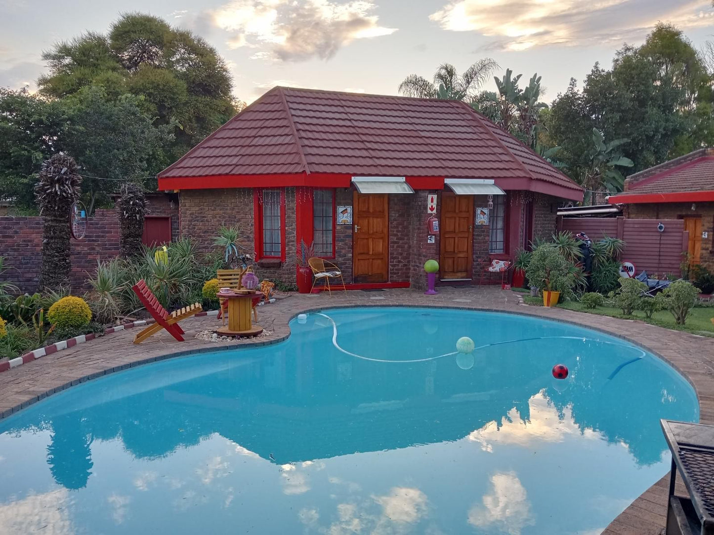 Bendor Bayete Self Catering Accommodation, House, Building, Architecture, Swimming Pool