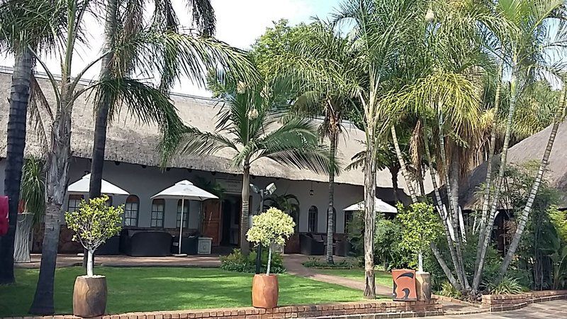 Bentley S Country Lodge Heatherdale Pretoria Tshwane Gauteng South Africa House, Building, Architecture, Palm Tree, Plant, Nature, Wood