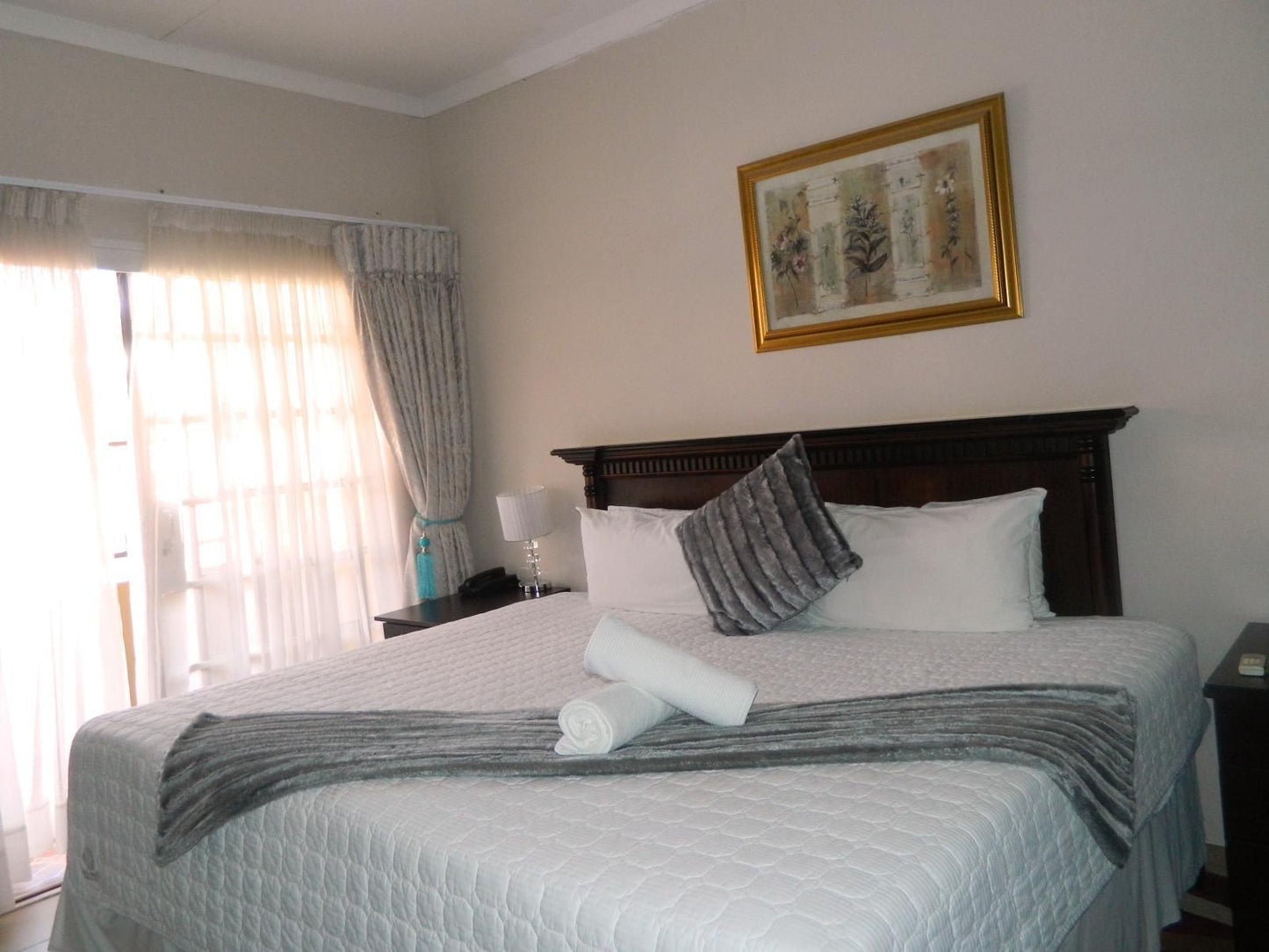 Bethel Court, 1-Bedroom Apartment, Bedroom