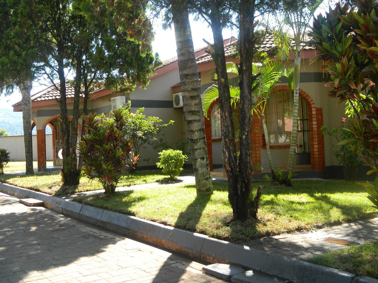 Bethel Court, Double Room, House, Building, Architecture, Palm Tree, Plant, Nature, Wood